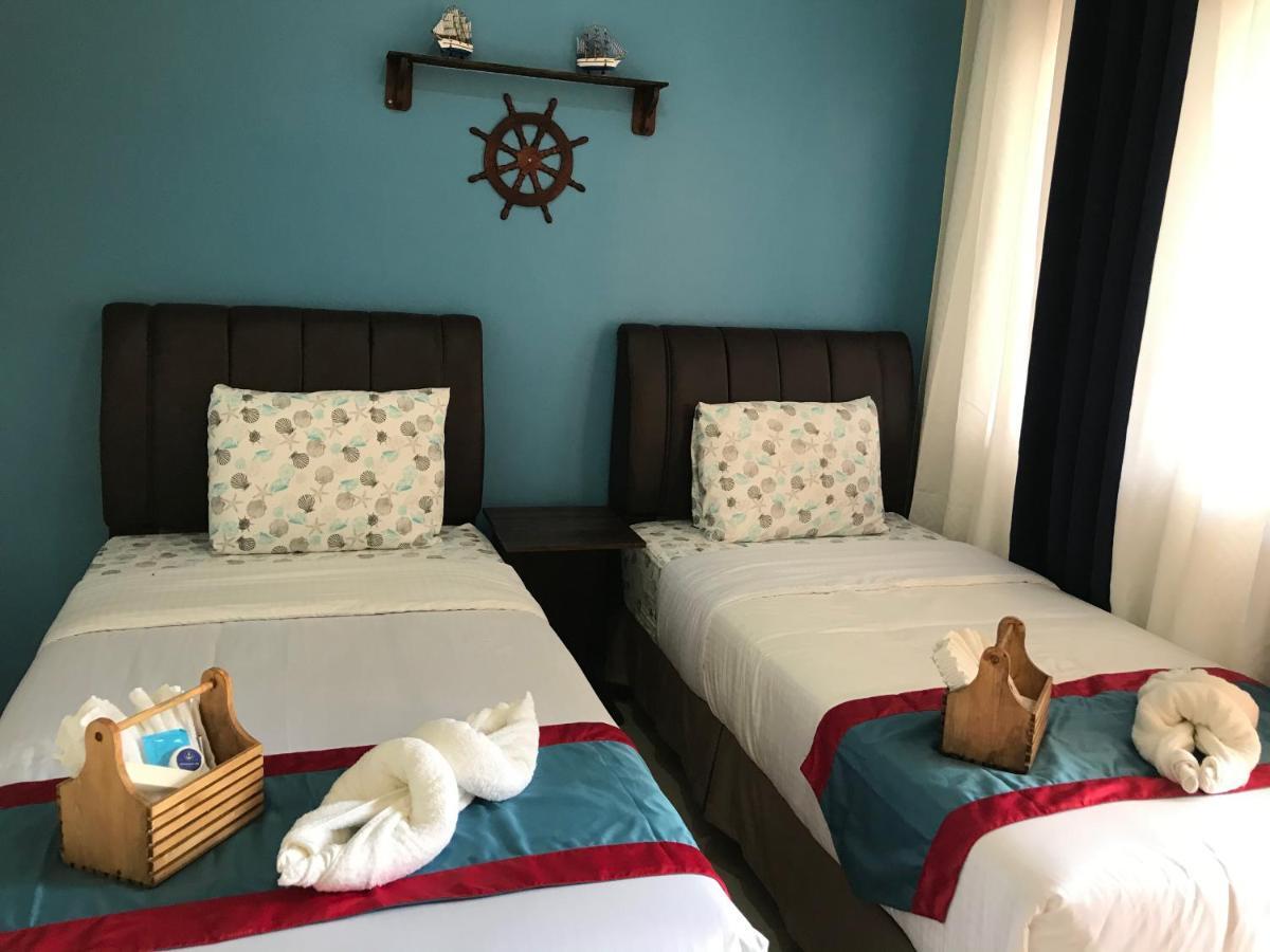 Anchorage Inn Моалбоал Екстериор снимка